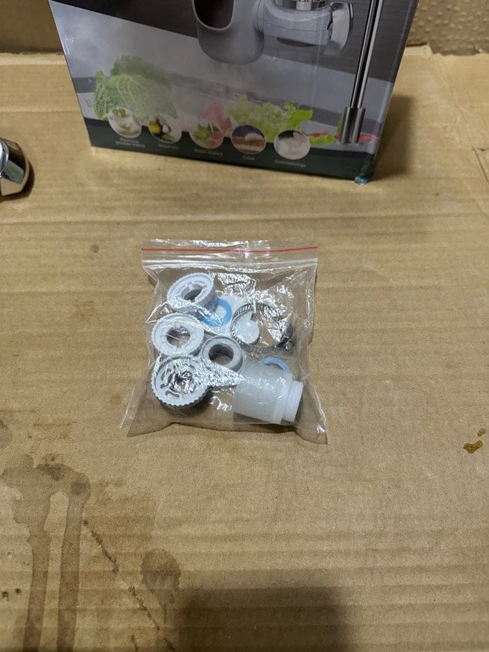 Imported Immediate Electric Water Heater ZSW-D01 | Instant Heating, LED Display, Energy-Efficient Mini Geyser for Bathroom & Kitchen.